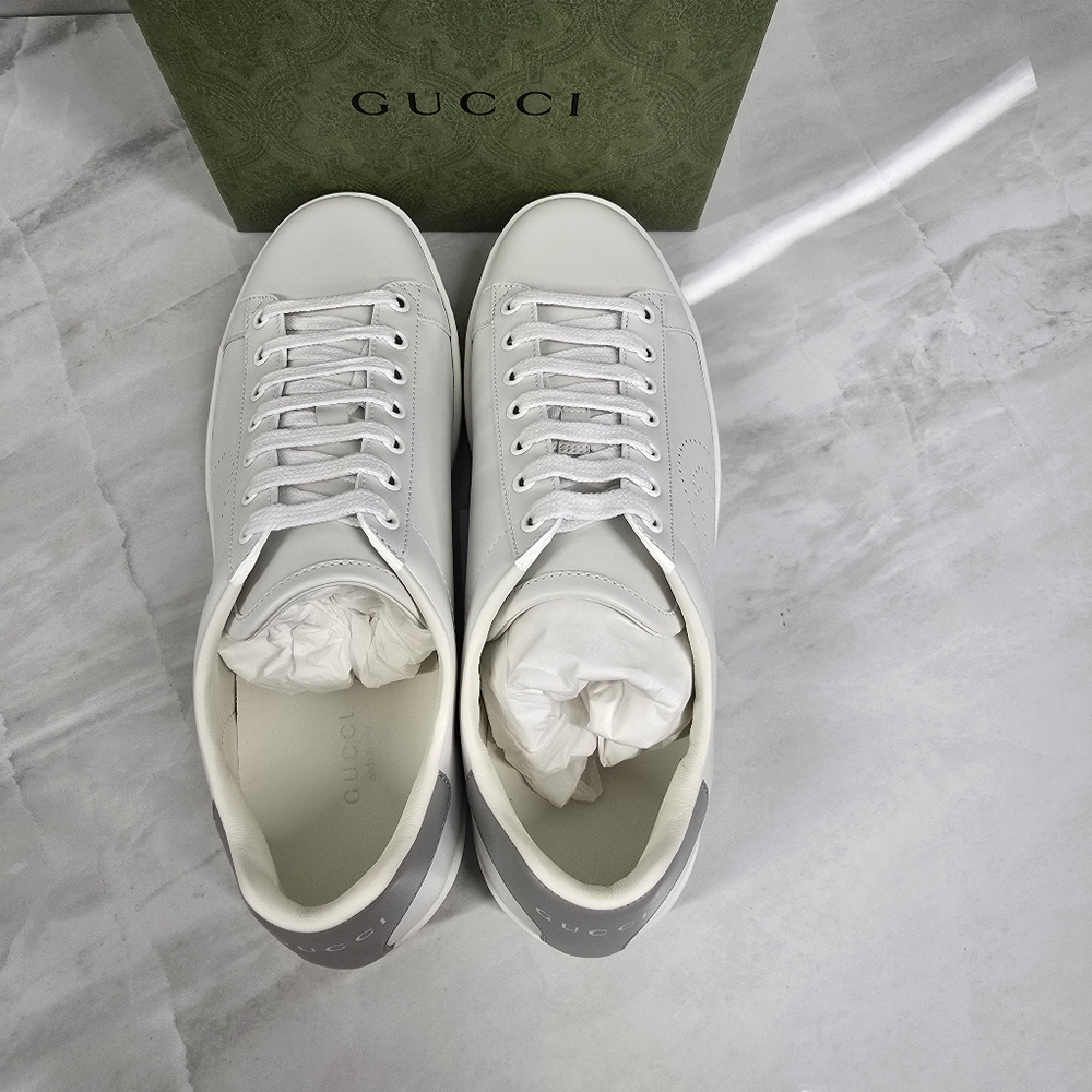 Gucci White Leather Low-Top Sneakers with Perforated G - Picture 5 of 12